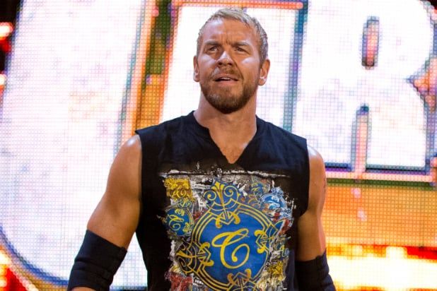 فرقة Story Of The Year تحصل على ألف دولار لتسجيل الموسيقى الخاصة بالمصارع كريستيان في WWE