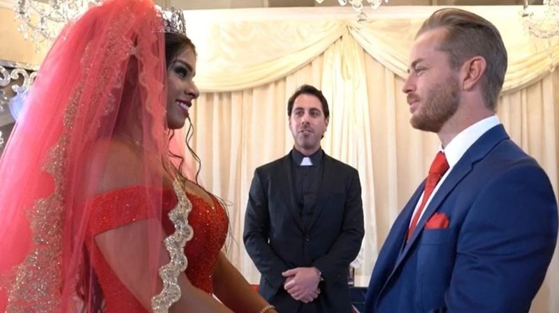 دريك مافيريك يتذكر دمج قصة WWE مع حفل زفافه الحقيقي