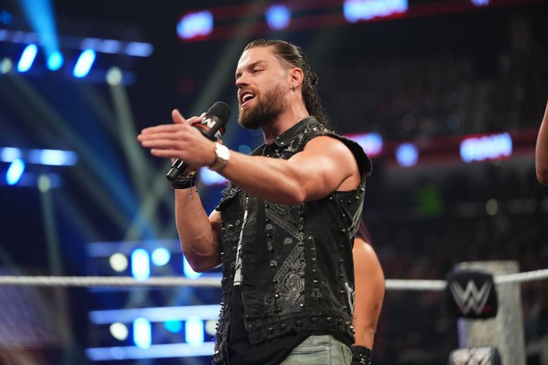 جيه دي ماكدونا: اعتقد أن لدي قضية ضد WWE بسبب التنمر في العمل وبيكي لينش نادتني باسمي القديم