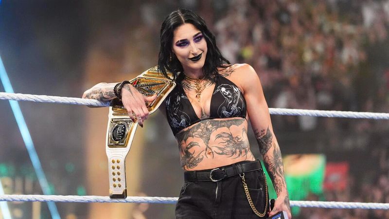 زاريا تختار ريا ريبلي لنزال الأحلام في WrestleMania وتوضح: "القصة جاهزة ومكتوبة بيننا بالفعل!"