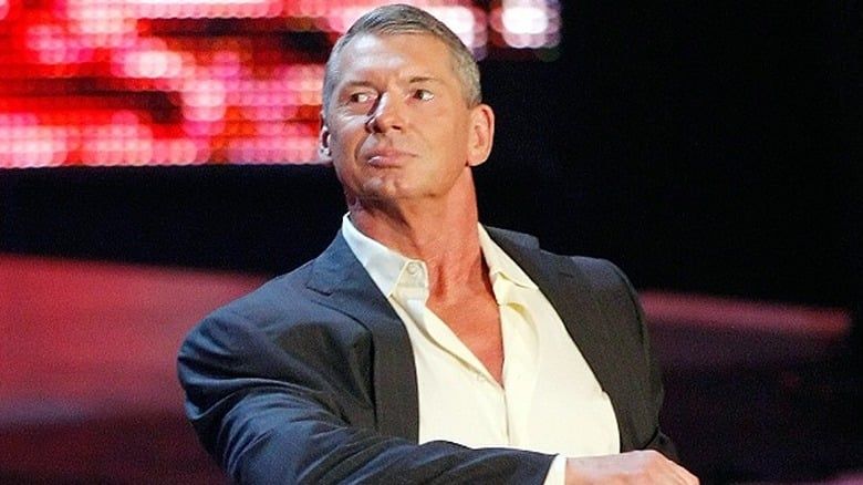 أسطورة WWE جي بي إل يثني على فينس مكمان ويعتبره أفضل منتج عمل معه على الإطلاق