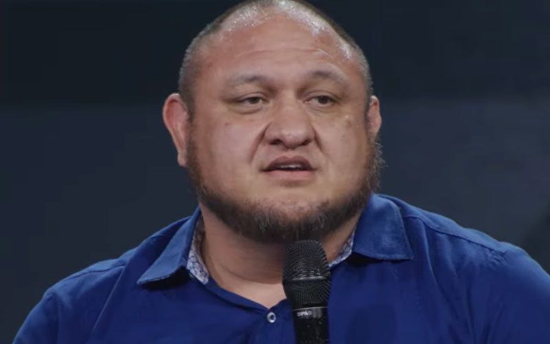 ساموا جو اعتقد أن مسيرته في المصارعة انتهت بعد تعرضه لارتجاج خطير