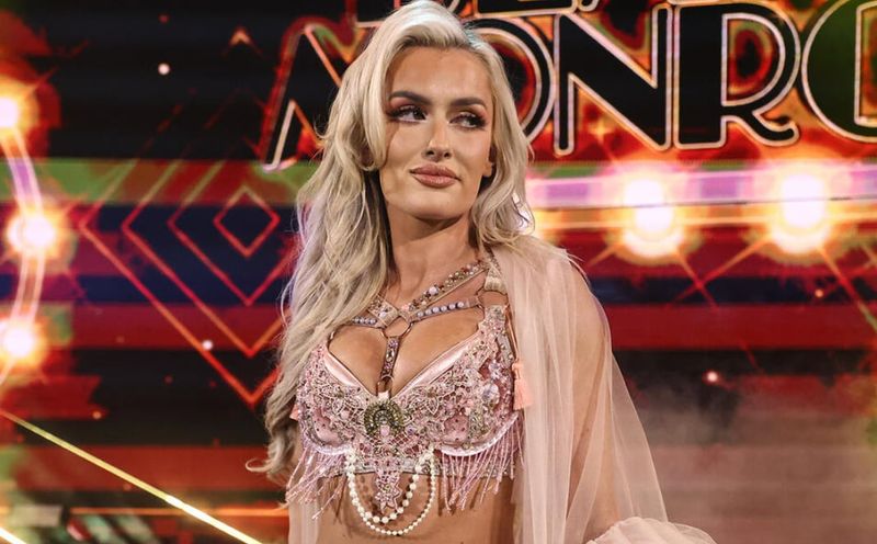بليك مونرو توضح أهمية مظهرها ودخلتها في عرض WWE SmackDown