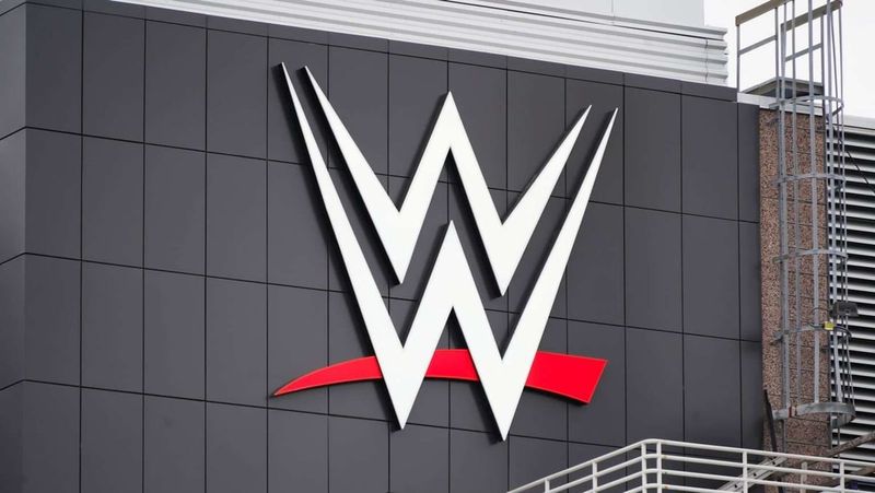 شاحنات إنتاج جديدة في طريقها إلى WWE