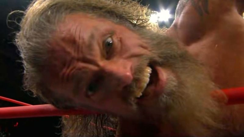 آدم كوبلاند يحقق فوزه الأول في نزال خارج WWE أو AEW منذ عام 2001
