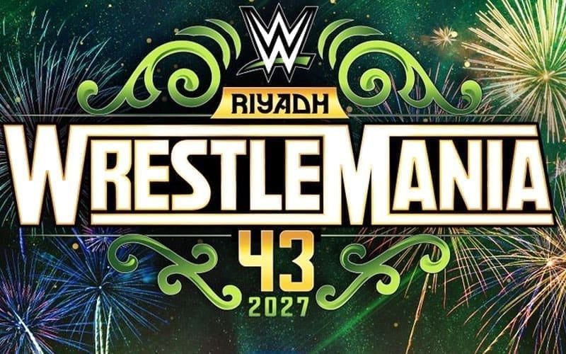 WWE تمضي قدما في خطط إقامة عرض WrestleMania 43 في السعودية رغم مخاوف السفر