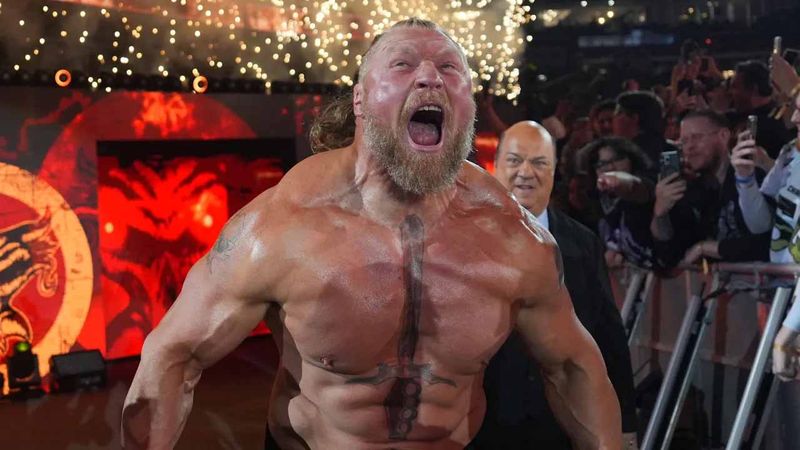 مسؤولون بارزون في WWE يتوقعون عودة بروك ليسنر في رسلمينا 43