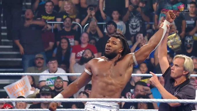تريك ويليامز يتأهل لنزال موني إن ذا بانك للرجال في عرض WWE SmackDown القادم