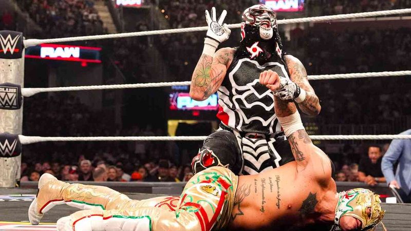 نزال العام بلا منازع.. تومي دريمر يشيد بملحمة بينتا وري فينيكس في عرض WWE RAW ويصفها بالأفضل في 2026'