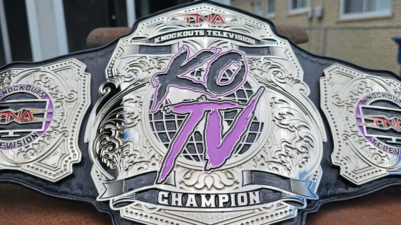 وسط فوضى عارمة: M by Elegance تهزم إندي هارتويل وتتأهل لنهائي بطولة Knockouts للتلفزيون في TNA