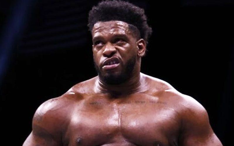 رويس كيز كان محبطا من سياسات الحجز في AEW وأراد المغادرة بقوة