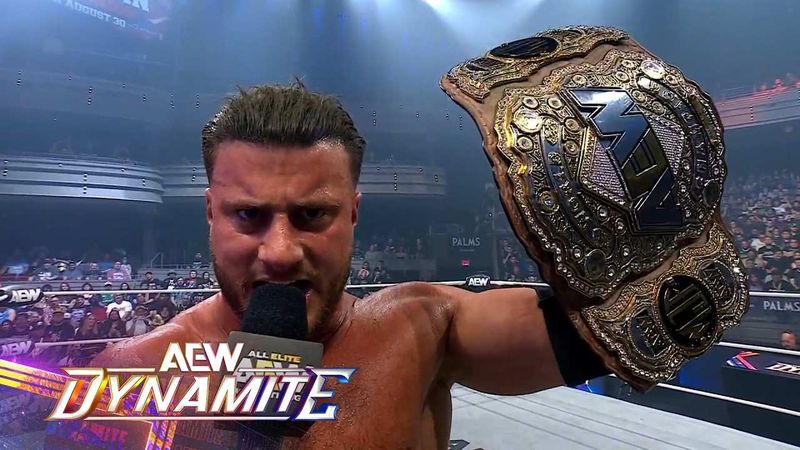 ام جيه اف: أرى أنه من المثير للسخرية خوف WWE من انتزاع AEW لمكانتها وصدارتها