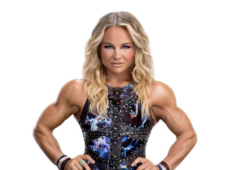 تغيير شامل في الشخصية ونهاية وشيكة للعقد.. تقارير صحفية يكشف تفاصيل مستقبل آيفي نايل في WWE