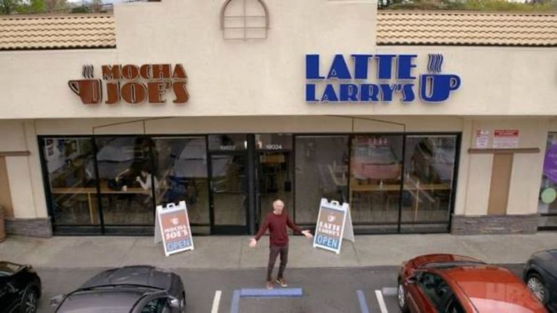 توني خان: عرض AEW All Out يشبه متجر موكا جو من مسلسل Curb Your Enthusiasm