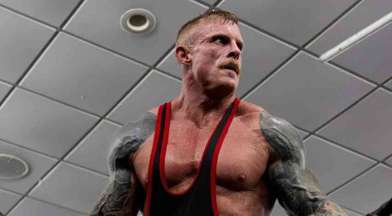 أول بطولة بعد مغادرة WWE!.. صامويل شو (ديكستر لوميس) يتوج بطلا للوزن الثقيل في اتحاد Relentless Wrestling'