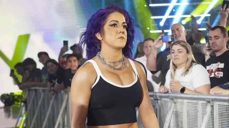 تفاصيل جديدة حول عقد بايلي مع WWE.. اتفاق وشيك وتوقيع رسمي مرتقب بعد عودتها المفاجئة في عرض Raw