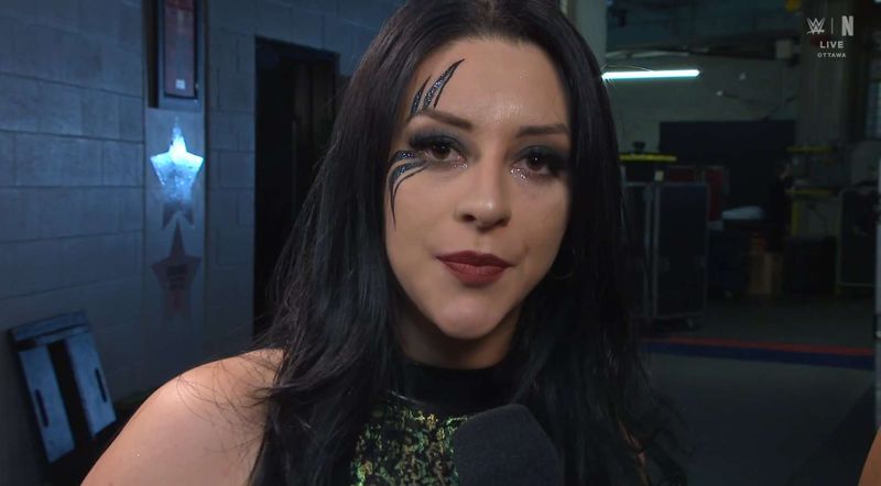 رسميا.. ستيفاني فاكير تتحدى ليف مورغان على بطولة العالم للسيدات في عرض WWE RAW