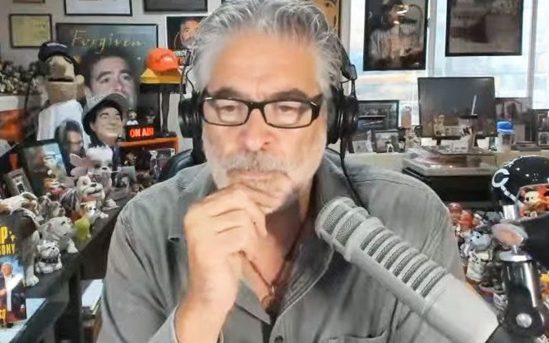 فينس روسو يحدد شروط الانضمام إلى شركة مصارعة أخرى بعد مغادرته اتحاد JCW