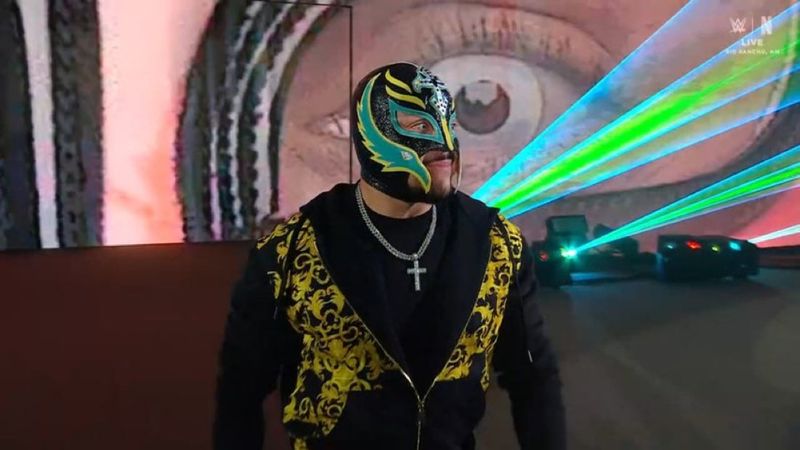 ري ميستيريو يؤكد جاهزيته للقب عالمي جديد في WWE: ضعوا البطولة أمامي