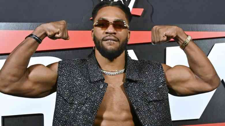 تريك ويليامز يتحدث عن الهتاف الجماهيري الشهير وسر ارتباطه بدخلته في WWE
