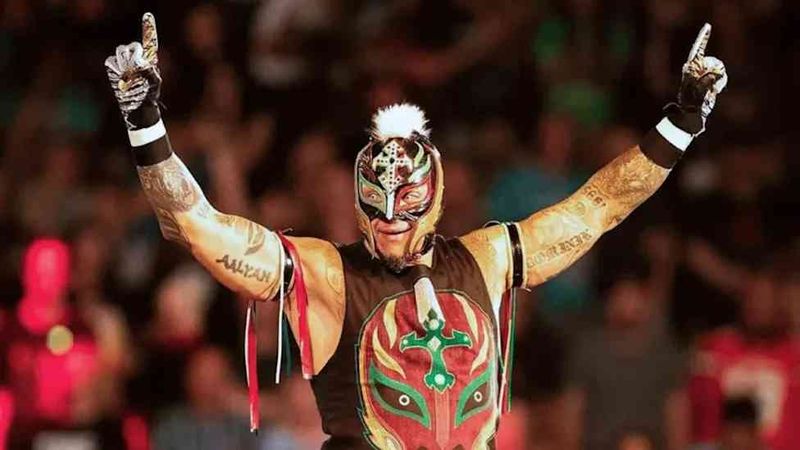 أسطورة WWE ري ميستيريو يلمح لاعتزال الحلبات ويكشف كواليس مسيرته الاستثنائية