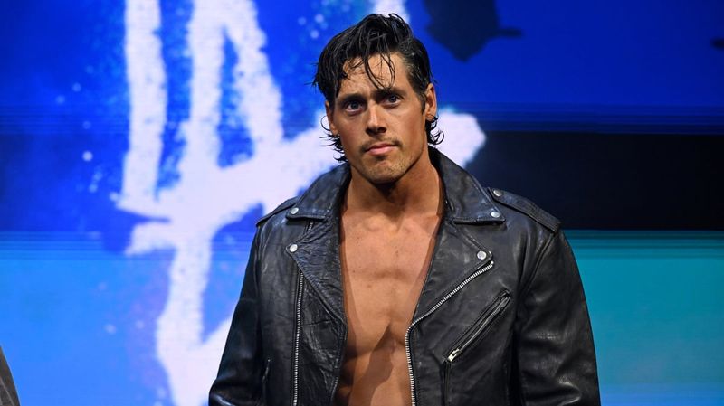 جيف جاريت يعلق على إصابة ستيفن بوردن في عرض AEW All Out