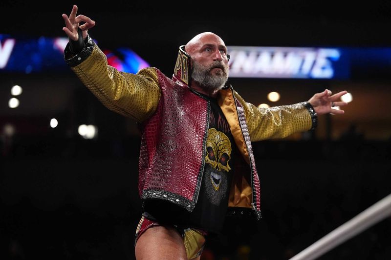 توماسو تشامبا يعلق على مروره ستة أشهر على مغادرة WWE والانتقال إلى AEW: "قرار أنقذ باقي مسيرتي"