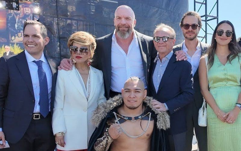 مسؤول اتحاد AAA يكشف الأسباب وراء الموافقة النهائية على عملية بيع الشركة لصالح WWE
