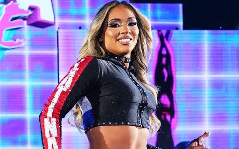 الخطط الأصلية لاتحاد WWE بشأن رحلة لولا فايس في عرض AAA