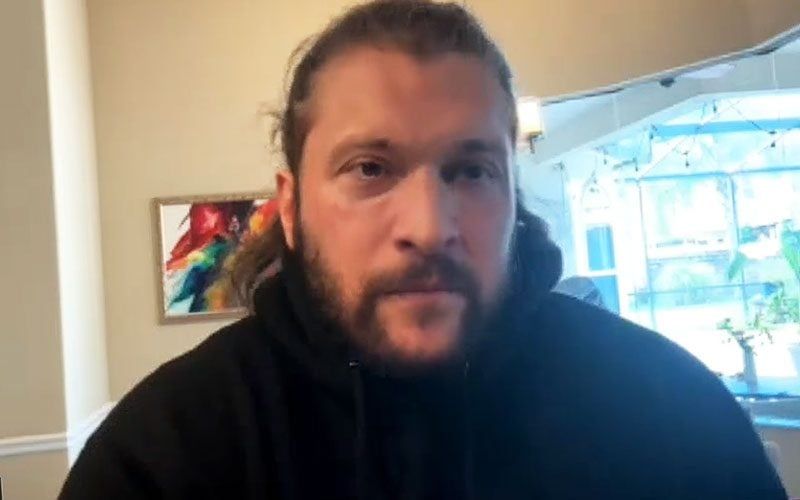 كيلر كروس يكشف أن WWE لم تف بوعودها بشأن فرصة تمثيل موعودة
