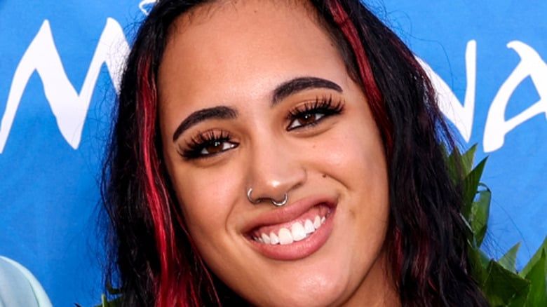 سيمون جونسون نجمة WWE السابقة تتحدث عما إذا كانت مسيرتها على الحلبة قد انتهت