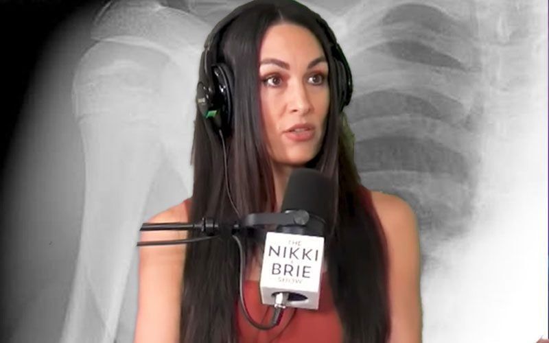 موعد عودة بري بيلا المحتملة إلى WWE بعد إصابة لوح الكتف